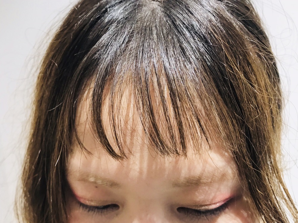 How To 2way仕様 韓国風シースルーバングの作り方 Za Za Aoyama 美容院 美容室 ヘアサロンならza Za ザザ